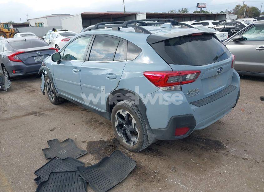 Photo 3 of 2022 Subaru Crosstrek LIMITED (VIN JF2GTHNC7NH258534)