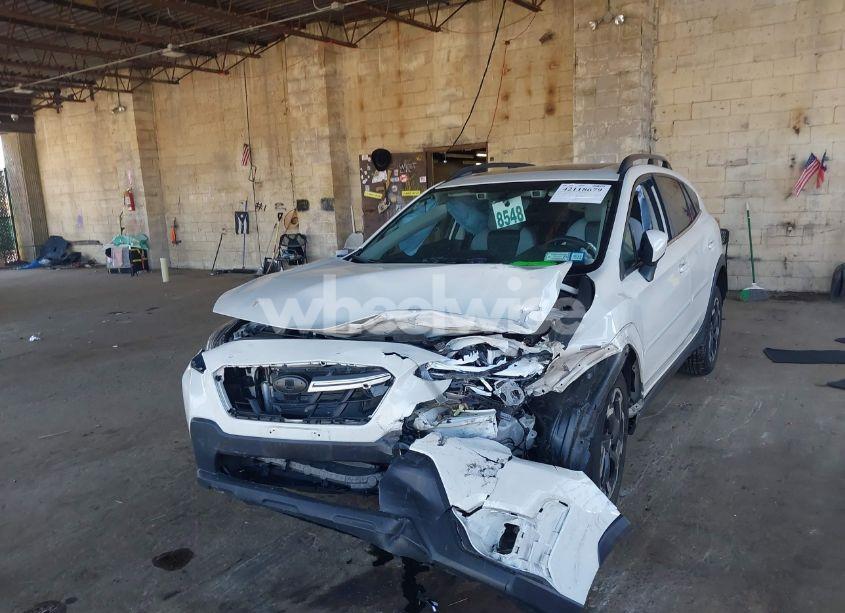 Photo 6 of 2021 Subaru Crosstrek LIMITED (VIN JF2GTHNC8M8330064)