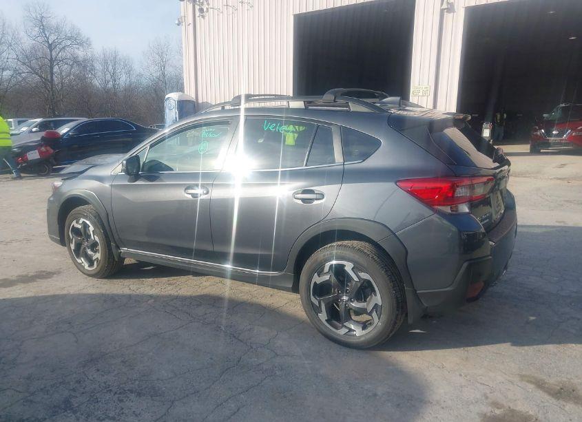 Photo 3 of 2021 Subaru Crosstrek LIMITED (VIN JF2GTHNC8M8361895)