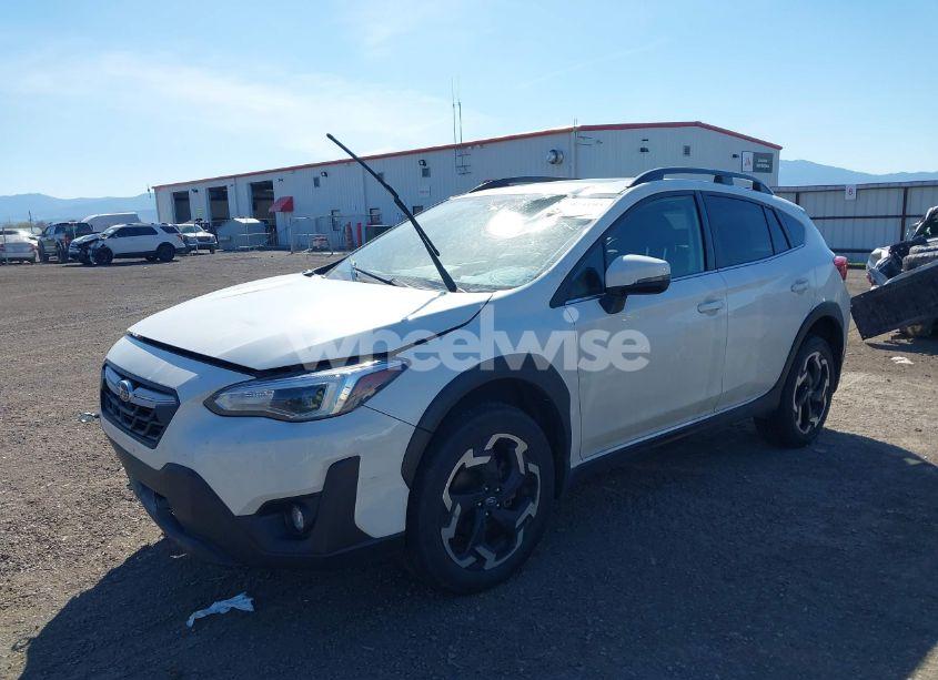 Photo 2 of 2022 Subaru Crosstrek LIMITED (VIN JF2GTHNC8NH288514)