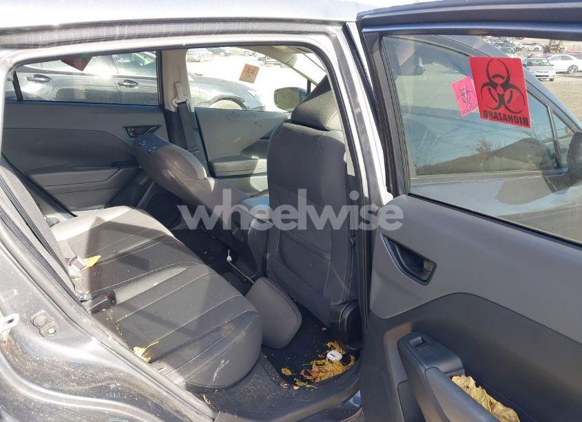 Photo 8 of 2024 Subaru Crosstrek (VIN JF2GUABC6RH244526)