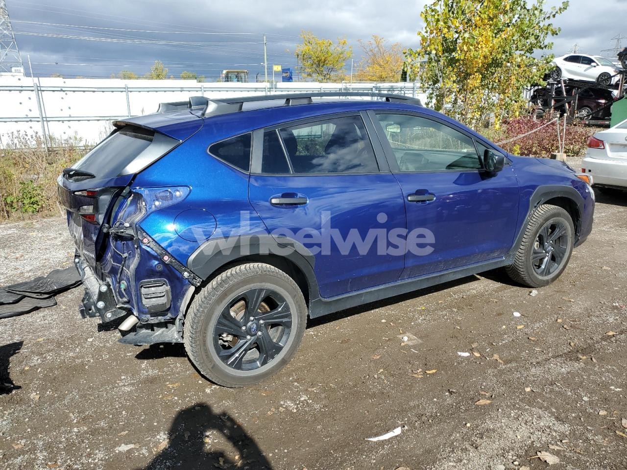 Photo 3 of 2024 SUBARU CROSSTREK (VIN JF2GUABC6RH298120)