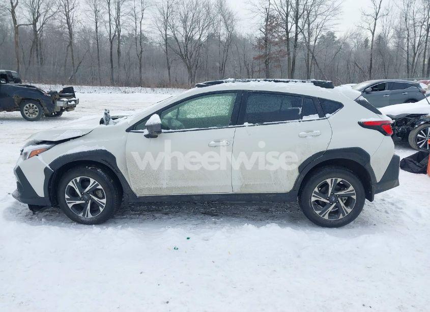 Photo 13 of 2024 Subaru Crosstrek PREMIUM (VIN JF2GUADC0R8254109)