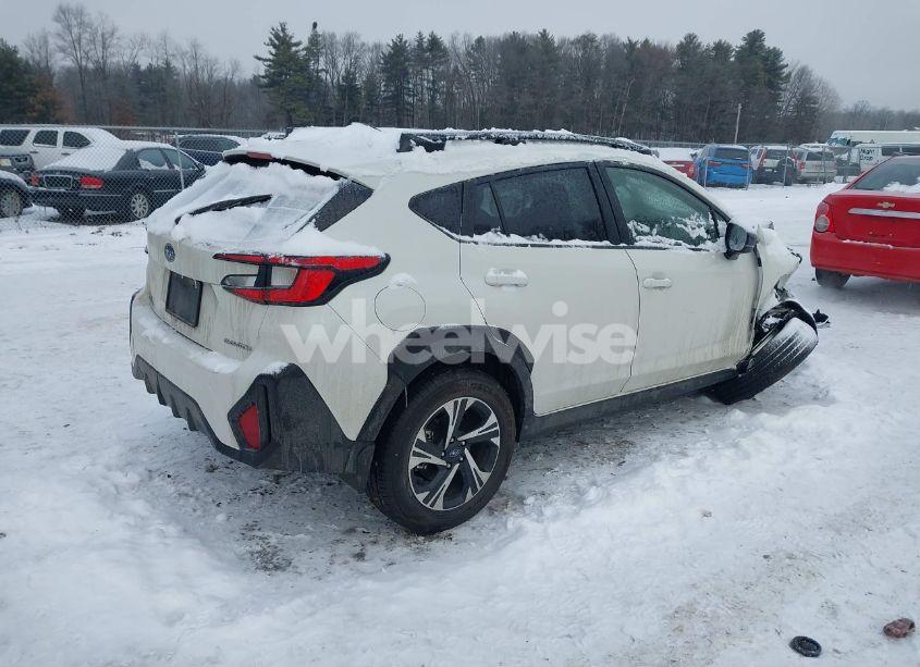 Photo 4 of 2024 Subaru Crosstrek PREMIUM (VIN JF2GUADC0R8254109)