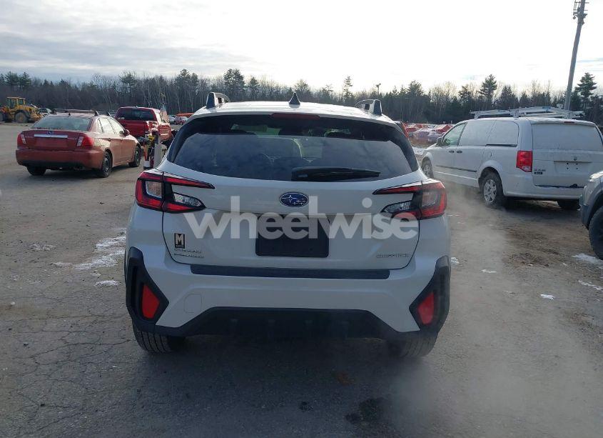 Photo 16 of 2024 Subaru Crosstrek PREMIUM (VIN JF2GUADC0R8851406)