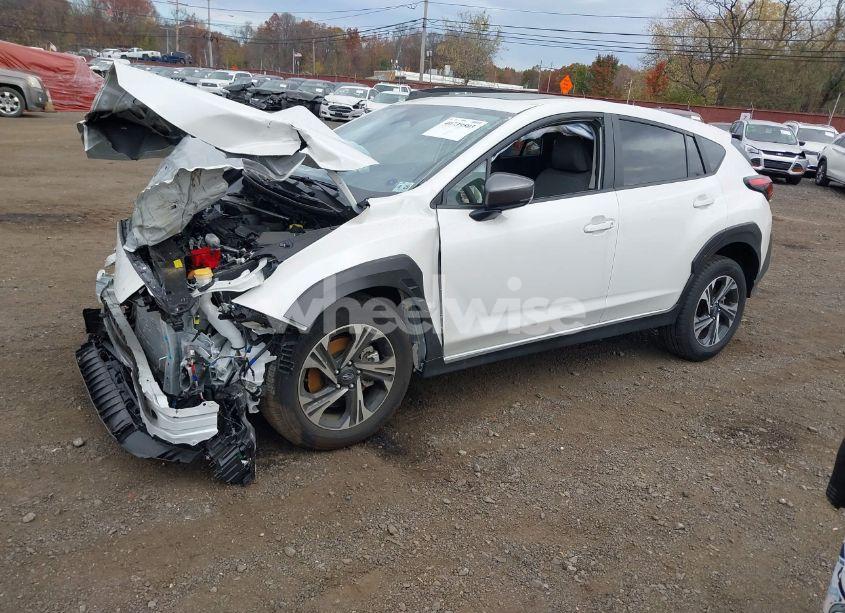 Photo 2 of 2024 Subaru Crosstrek PREMIUM (VIN JF2GUADC0RH349866)