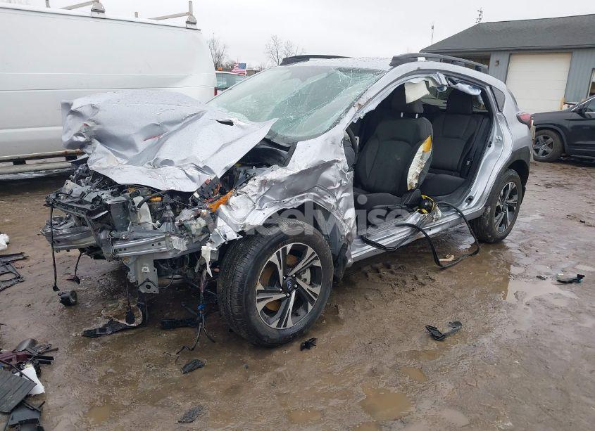 Photo 2 of 2024 Subaru Crosstrek PREMIUM (VIN JF2GUADC1R8240168)