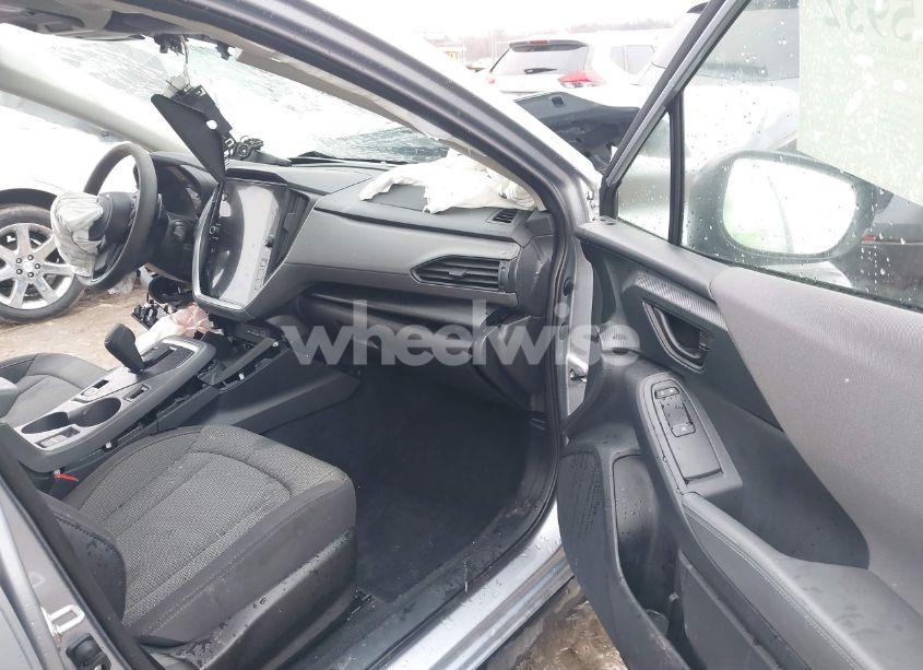 Photo 5 of 2024 Subaru Crosstrek PREMIUM (VIN JF2GUADC1R8240168)