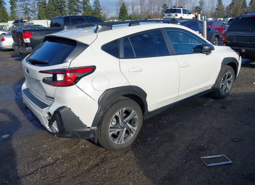 Photo 4 of 2024 Subaru Crosstrek PREMIUM (VIN JF2GUADC1R8291718)