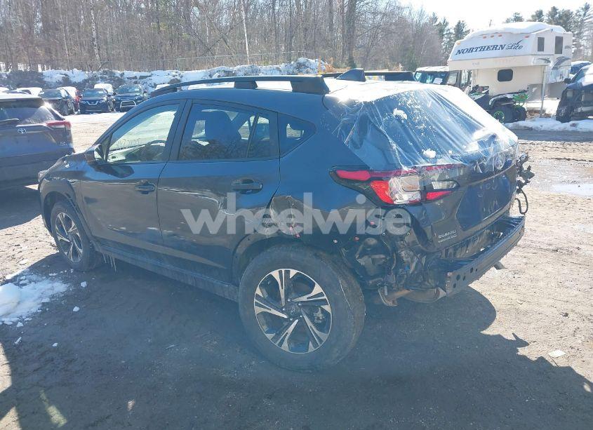 Photo 3 of 2024 Subaru Crosstrek PREMIUM (VIN JF2GUADC1RH236122)