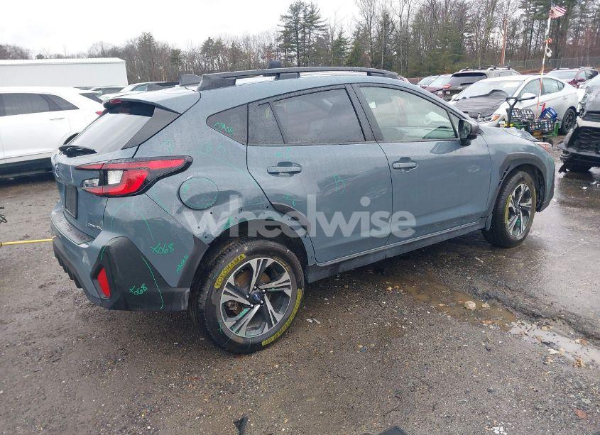 Photo 4 of 2024 Subaru Crosstrek PREMIUM (VIN JF2GUADC1RH303205)