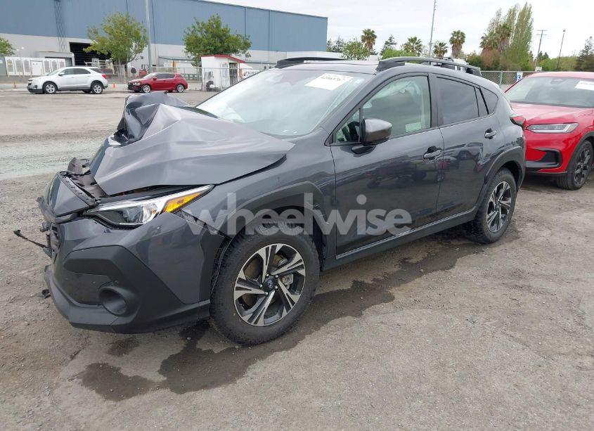 Photo 2 of 2024 Subaru Crosstrek PREMIUM (VIN JF2GUADC1RH348323)