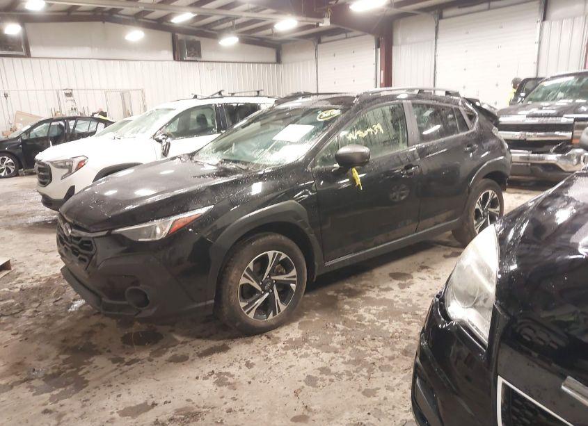Photo 2 of 2024 Subaru Crosstrek PREMIUM (VIN JF2GUADC2R8256461)
