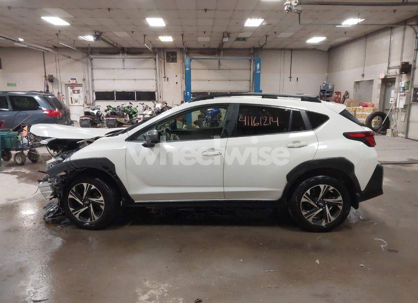 Photo 15 of 2024 Subaru Crosstrek PREMIUM (VIN JF2GUADC2R8307859)