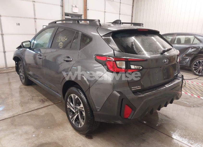 Photo 3 of 2024 Subaru Crosstrek PREMIUM (VIN JF2GUADC2R8324256)