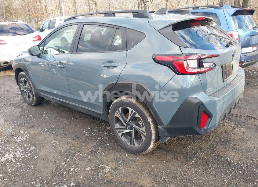 Photo 3 of 2024 Subaru Crosstrek PREMIUM (VIN JF2GUADC2R8369052)