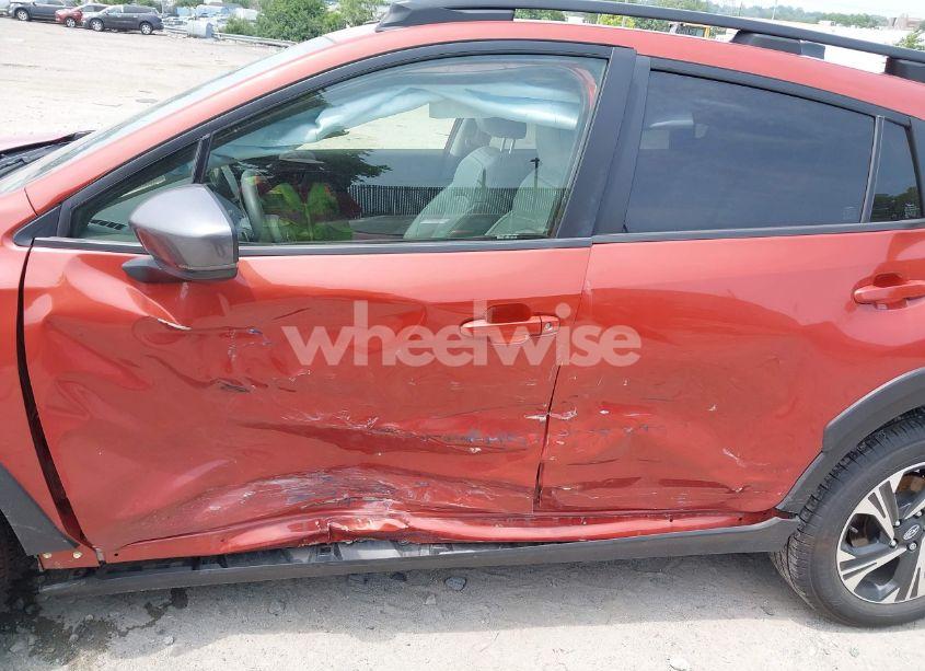 Photo 6 of 2024 Subaru Crosstrek PREMIUM (VIN JF2GUADC2RH206286)