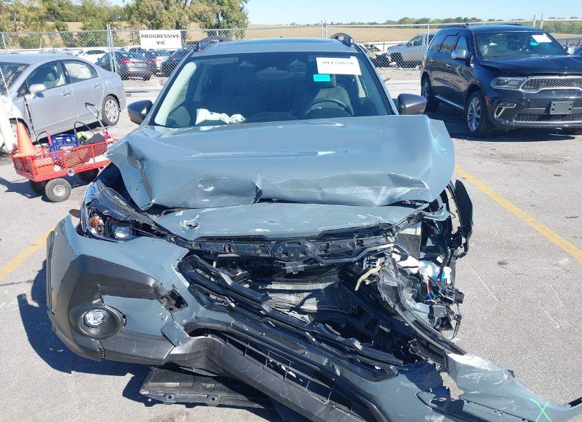 Photo 12 of 2024 Subaru Crosstrek PREMIUM (VIN JF2GUADC2RH320921)