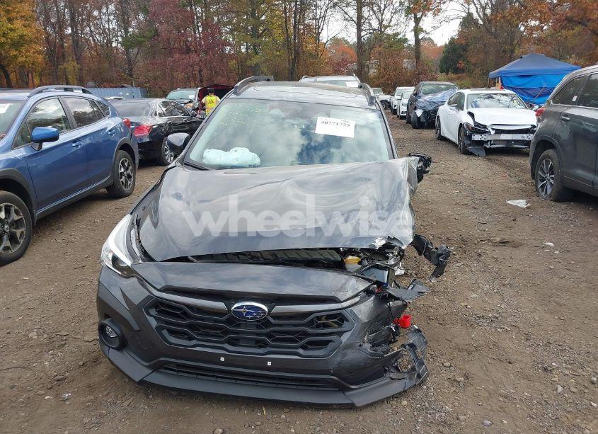 Photo 12 of 2024 Subaru Crosstrek PREMIUM (VIN JF2GUADC2RH334785)