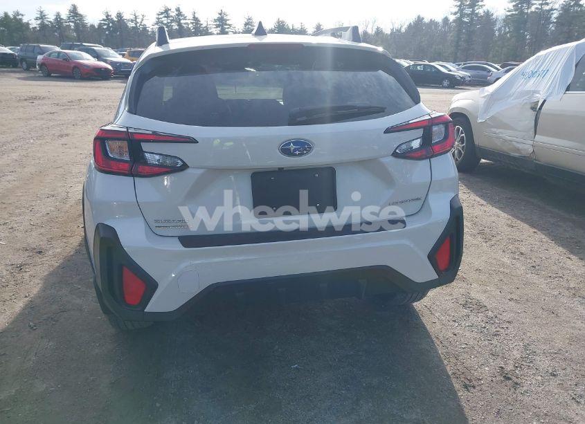 Photo 15 of 2024 Subaru Crosstrek PREMIUM (VIN JF2GUADC3R8883055)