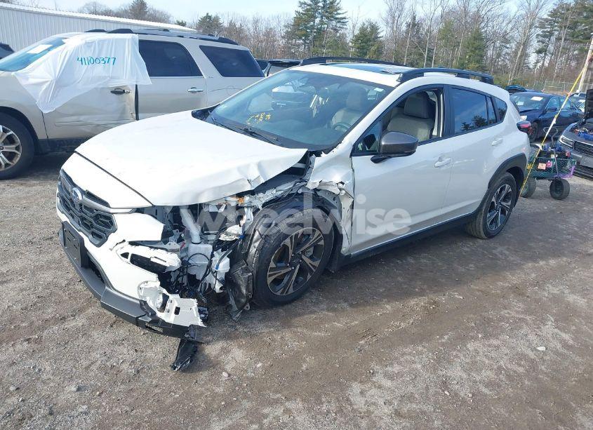 Photo 2 of 2024 Subaru Crosstrek PREMIUM (VIN JF2GUADC3R8883055)