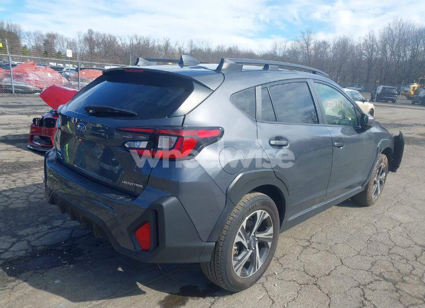 Photo 4 of 2024 Subaru Crosstrek PREMIUM (VIN JF2GUADC3RH204109)