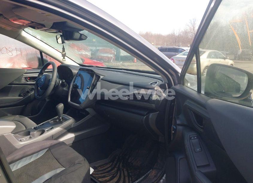 Photo 5 of 2024 Subaru Crosstrek PREMIUM (VIN JF2GUADC3RH204109)