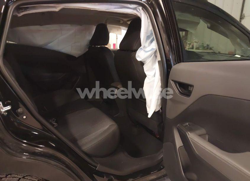 Photo 8 of 2024 Subaru Crosstrek PREMIUM (VIN JF2GUADC3RH267789)