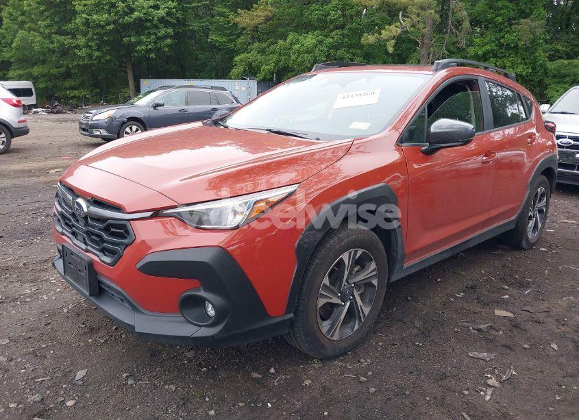Photo 2 of 2024 Subaru Crosstrek PREMIUM (VIN JF2GUADC3RH301861)