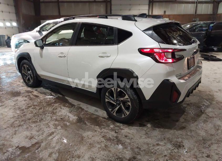 Photo 3 of 2024 Subaru Crosstrek PREMIUM (VIN JF2GUADC3RH340613)