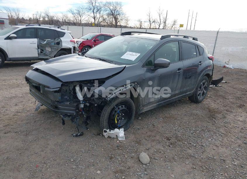 Photo 2 of 2024 Subaru Crosstrek PREMIUM (VIN JF2GUADC3RH380352)