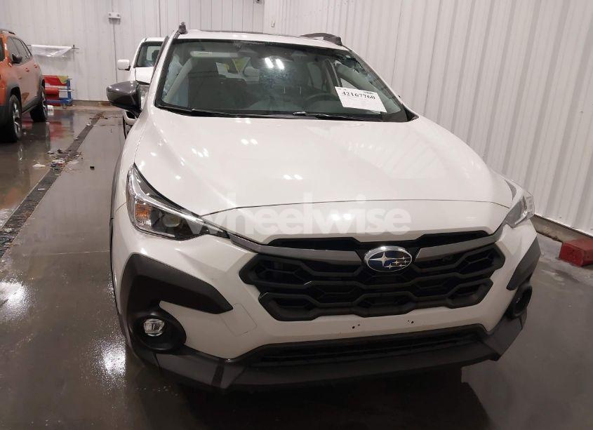 Photo 12 of 2024 Subaru Crosstrek PREMIUM (VIN JF2GUADC4RH324050)
