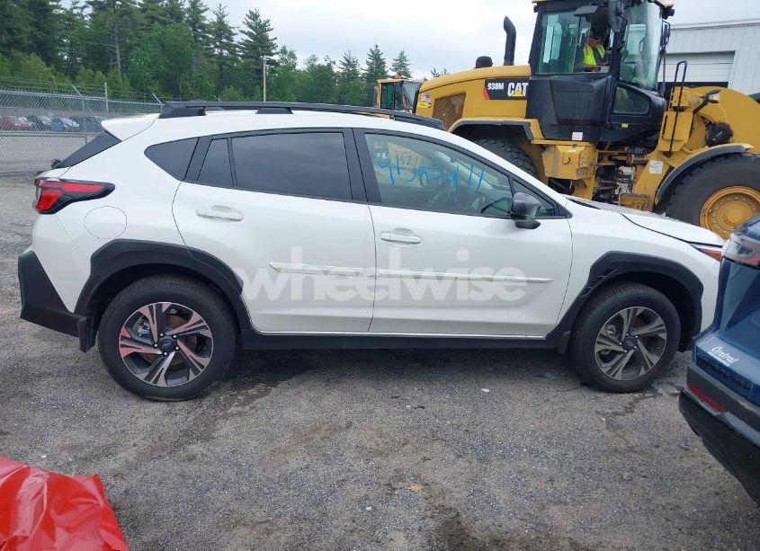 Photo 14 of 2024 Subaru Crosstrek PREMIUM (VIN JF2GUADC4RH865616)