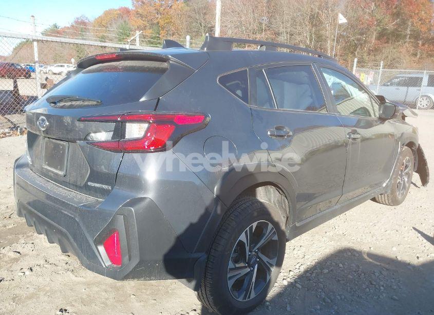 Photo 4 of 2024 Subaru Crosstrek PREMIUM (VIN JF2GUADC5R8293343)