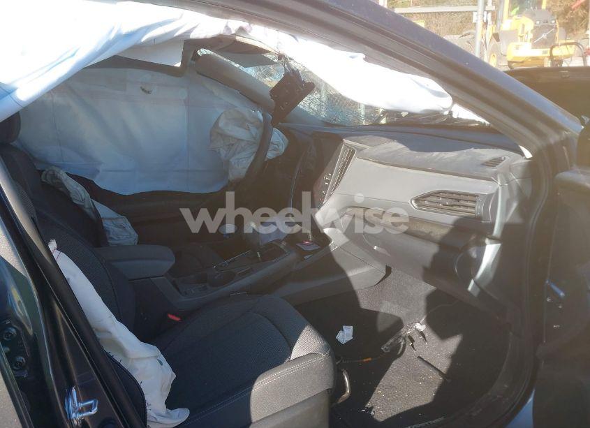 Photo 5 of 2024 Subaru Crosstrek PREMIUM (VIN JF2GUADC5R8293343)