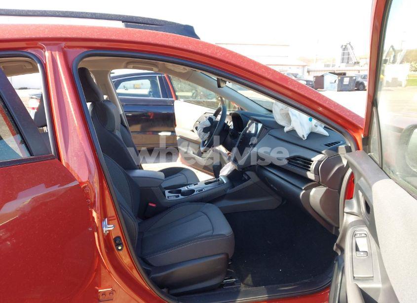 Photo 5 of 2024 Subaru Crosstrek PREMIUM (VIN JF2GUADC5RH334098)