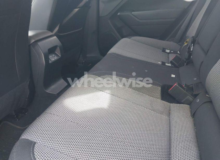 Photo 8 of 2024 Subaru Crosstrek PREMIUM (VIN JF2GUADC5RH338961)