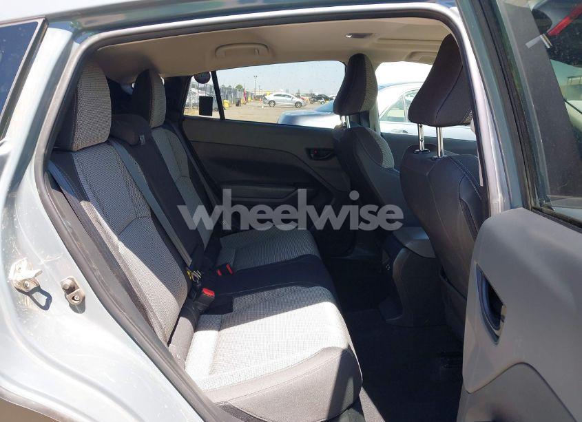 Photo 8 of 2024 Subaru Crosstrek PREMIUM (VIN JF2GUADC6R8214231)