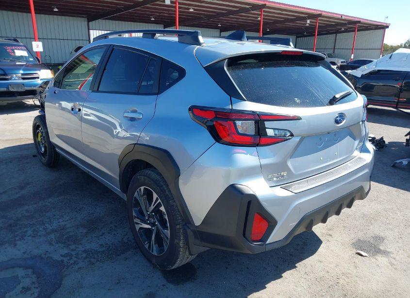 Photo 3 of 2024 Subaru Crosstrek PREMIUM (VIN JF2GUADC6R8237136)