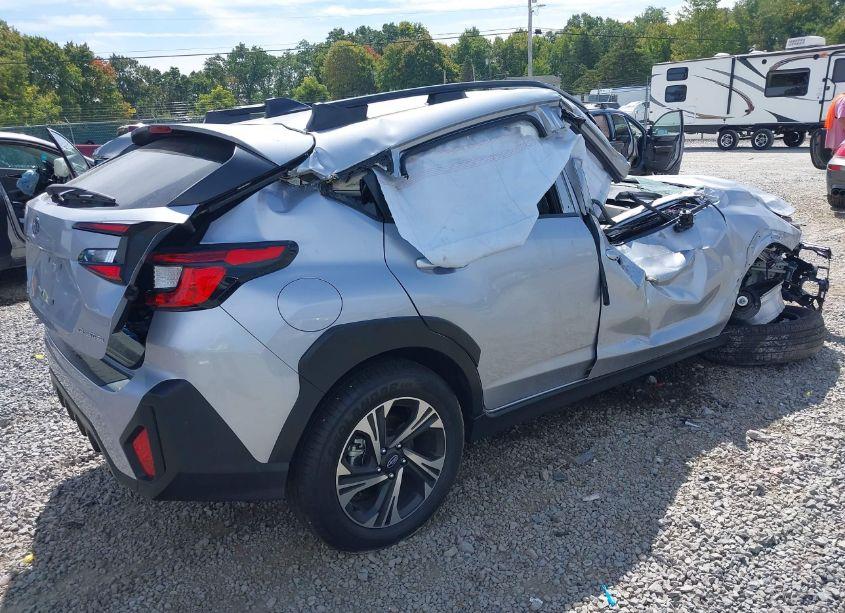 Photo 4 of 2024 Subaru Crosstrek PREMIUM (VIN JF2GUADC6R8315902)