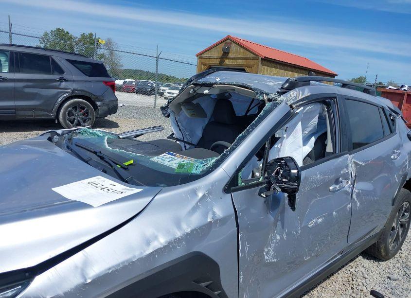 Photo 6 of 2024 Subaru Crosstrek PREMIUM (VIN JF2GUADC6R8315902)