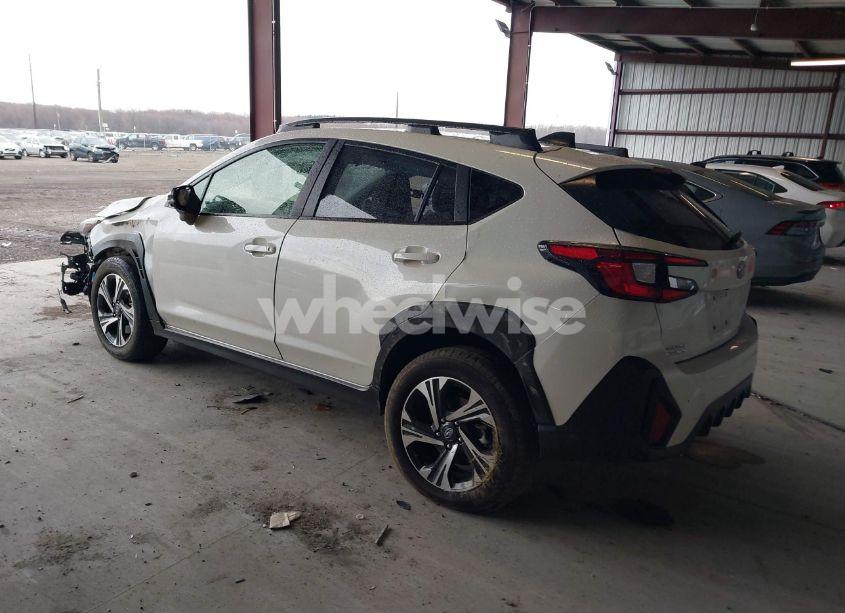 Photo 3 of 2024 Subaru Crosstrek PREMIUM (VIN JF2GUADC6R8325815)