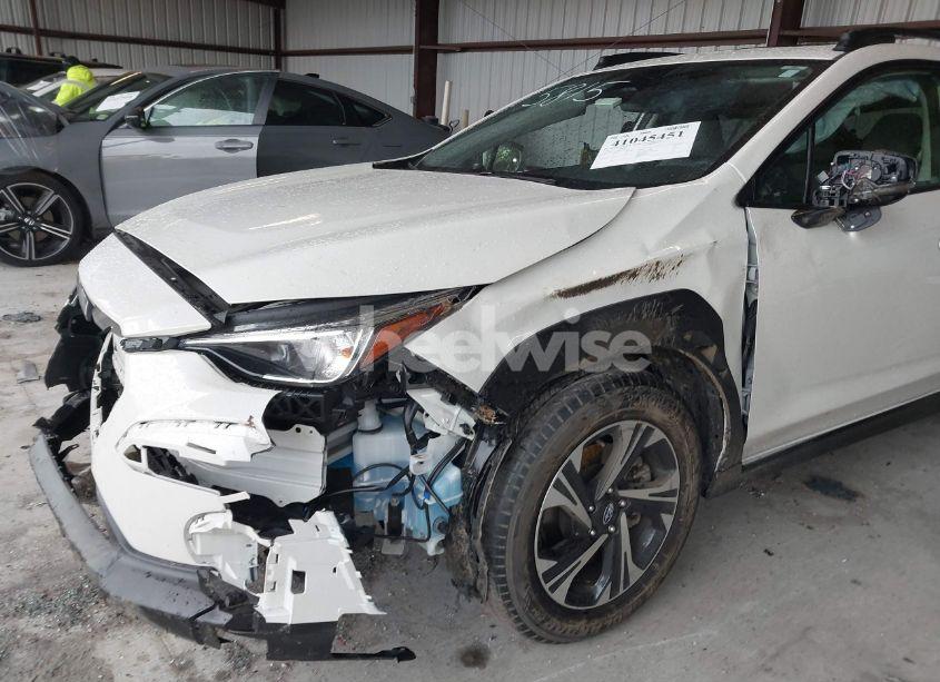 Photo 6 of 2024 Subaru Crosstrek PREMIUM (VIN JF2GUADC6R8325815)