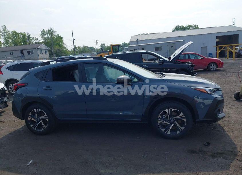 Photo 13 of 2024 Subaru Crosstrek PREMIUM (VIN JF2GUADC6R8910085)