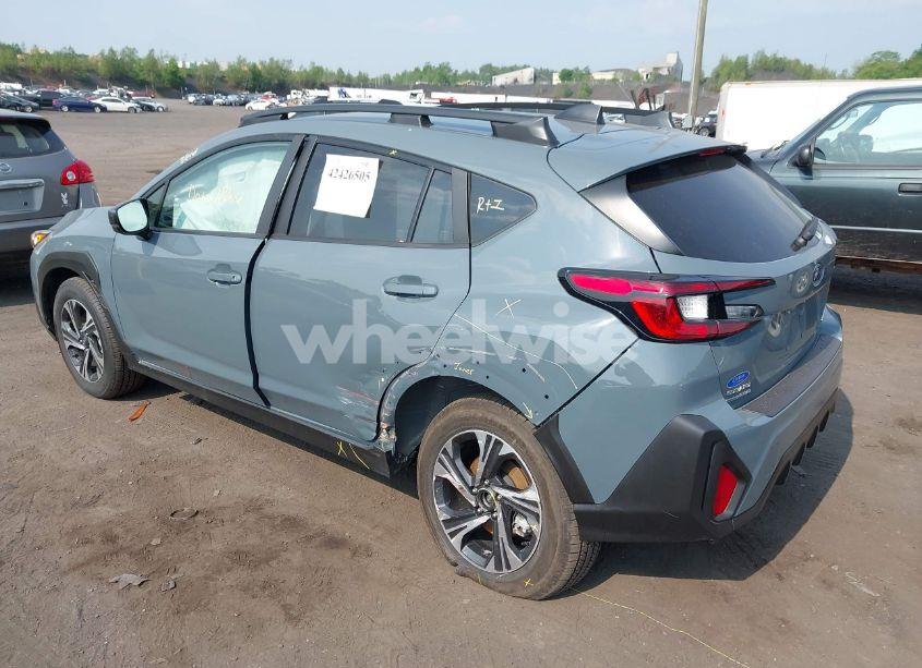 Photo 3 of 2024 Subaru Crosstrek PREMIUM (VIN JF2GUADC6R8910085)