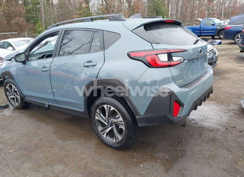 Photo 3 of 2024 Subaru Crosstrek PREMIUM (VIN JF2GUADC6RH363058)