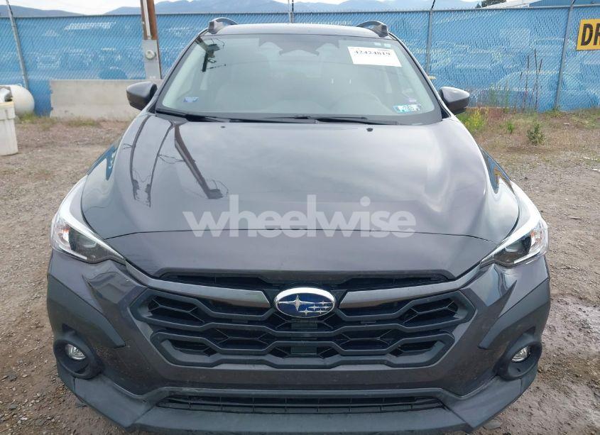 Photo 13 of 2024 Subaru Crosstrek PREMIUM (VIN JF2GUADC7R8206736)