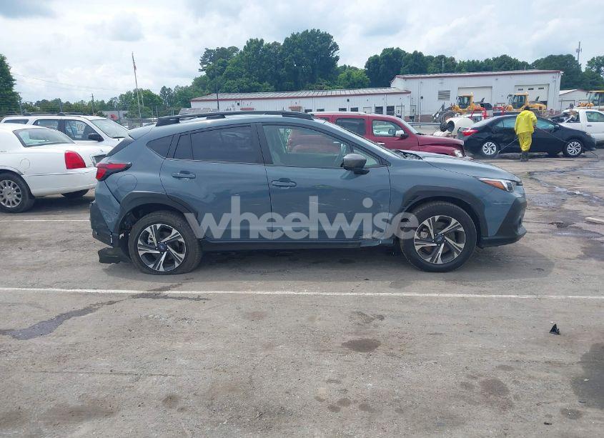 Photo 13 of 2024 Subaru Crosstrek PREMIUM (VIN JF2GUADC7R8299418)