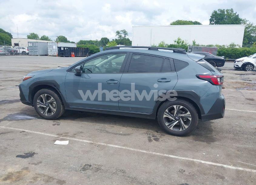 Photo 14 of 2024 Subaru Crosstrek PREMIUM (VIN JF2GUADC7R8299418)