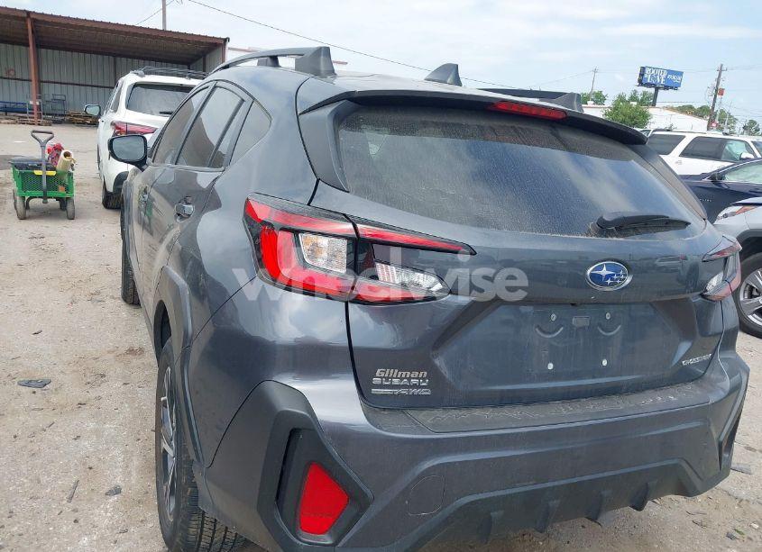 Photo 3 of 2024 Subaru Crosstrek PREMIUM (VIN JF2GUADC8R8251085)